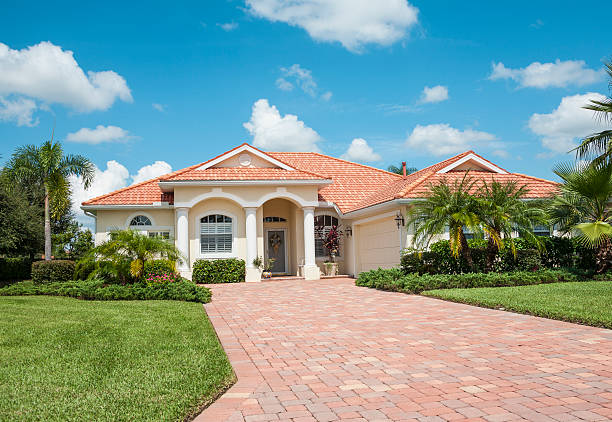 Best Concrete Paver Driveway  in Bayport, MN